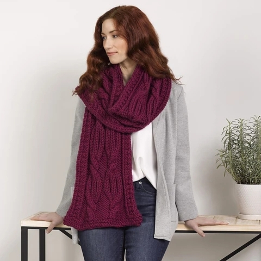 Hand Made Cable Knit Gray Scarf - 100% Merino Wool - Knit By Myself - Picture 8 of 8